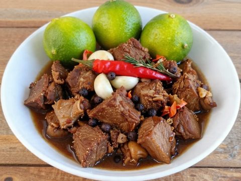 Photo culinaire de ragoût de cochon, cuisine guadeloupéenne