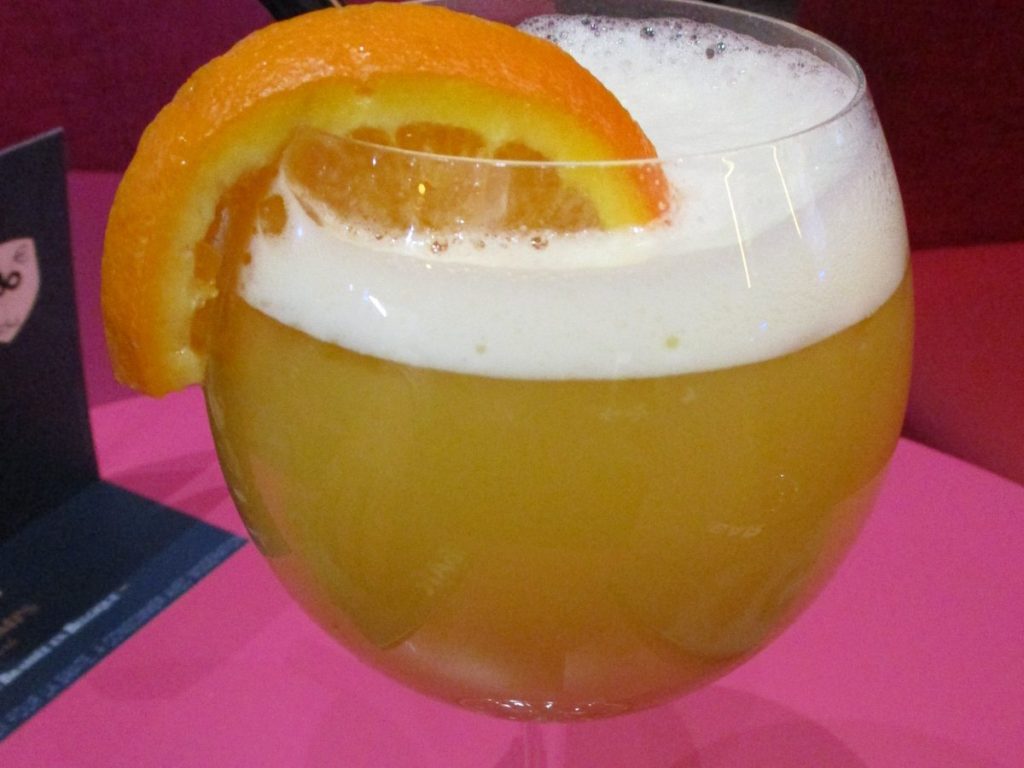 Planteur créole : la recette du cocktail antillais au rhum et aux jus de fruits